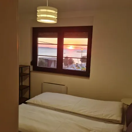 Appartments Akrapovic Διαμέρισμα Vrsi