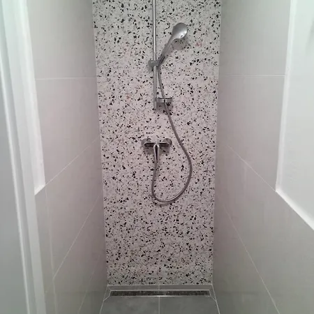 Appartments Akrapovic Daire