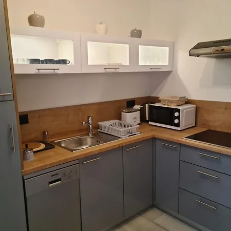 Daire Appartments Akrapovic Vrsi