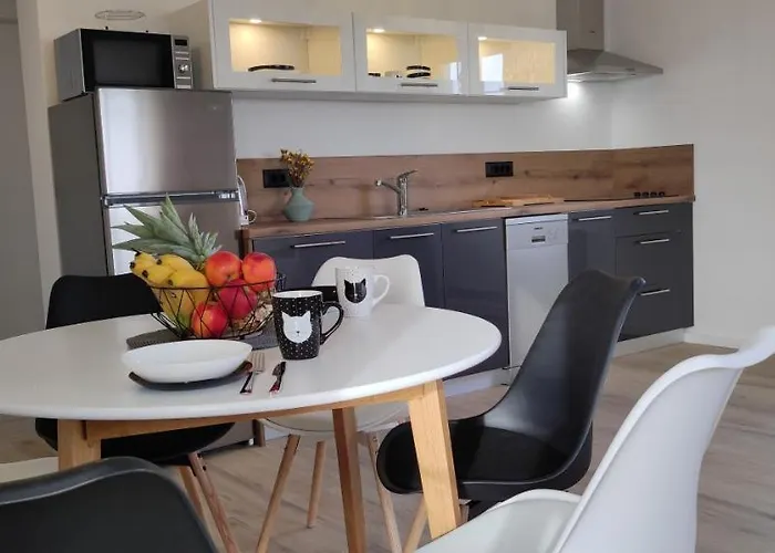 Apartament Appartments Akrapovic