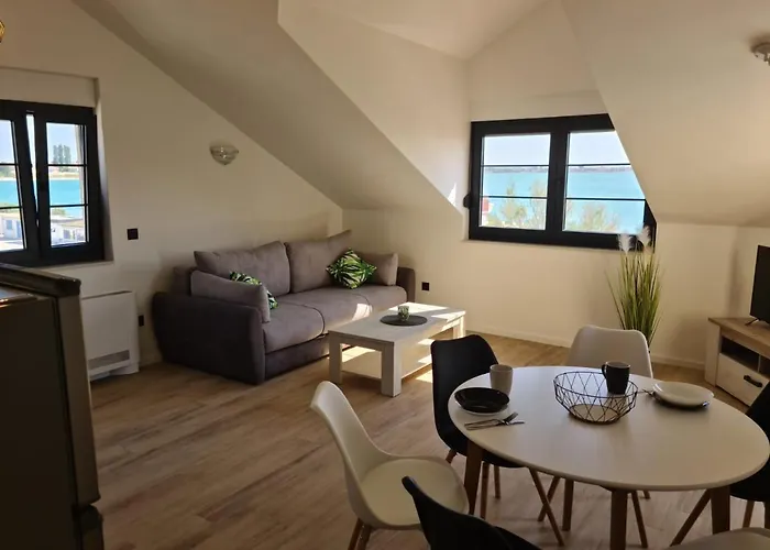 Appartments Akrapovic * Vrsi